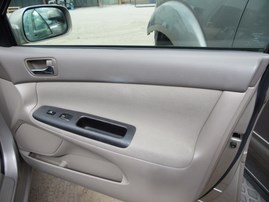 2005 TOYOTA CAMRY LE BEIGE 3.0L AT Z18253